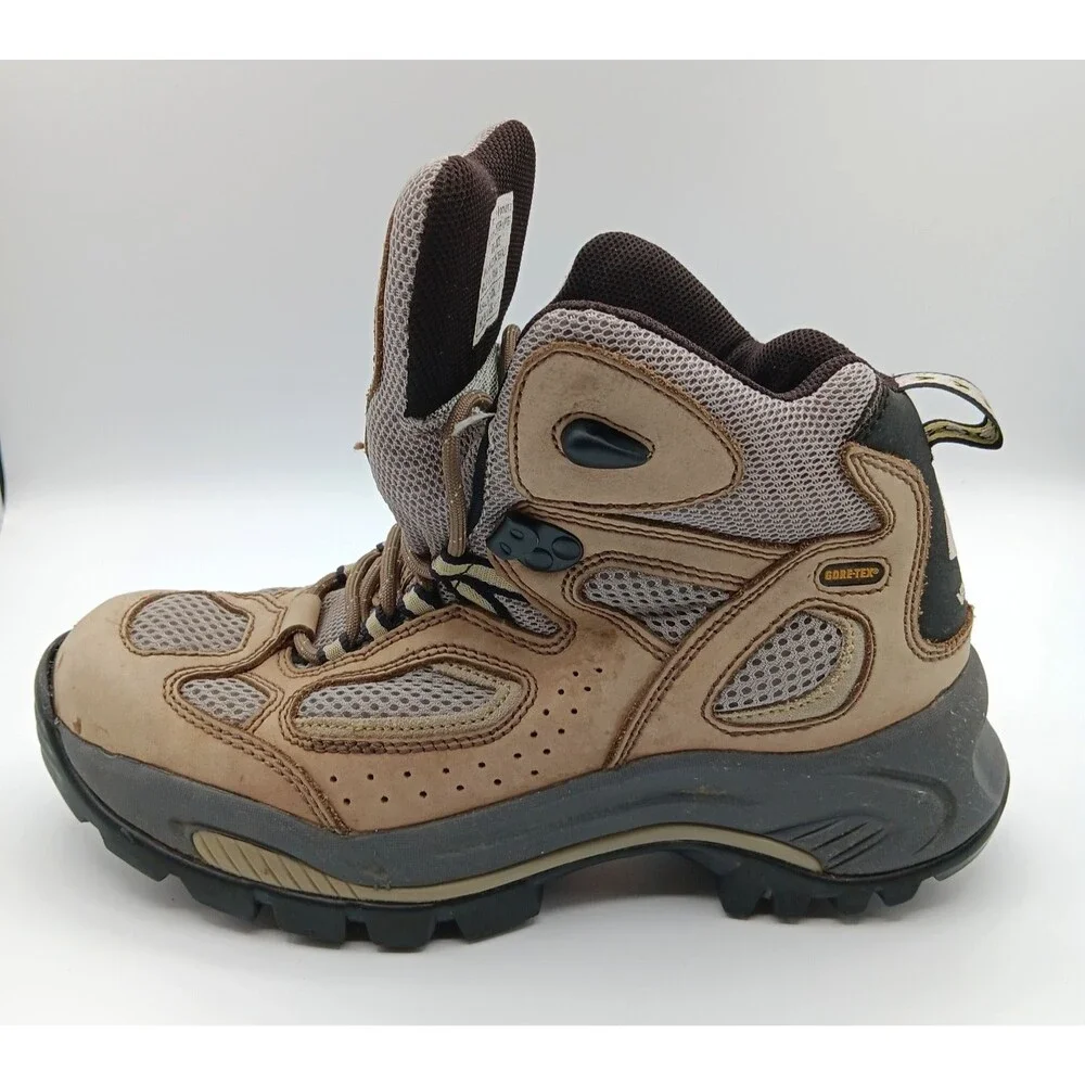 Vasque Boots Wn 8 Tan Breeze Leather Hiking Vibram Waterproof Gore-Tex Outdoor